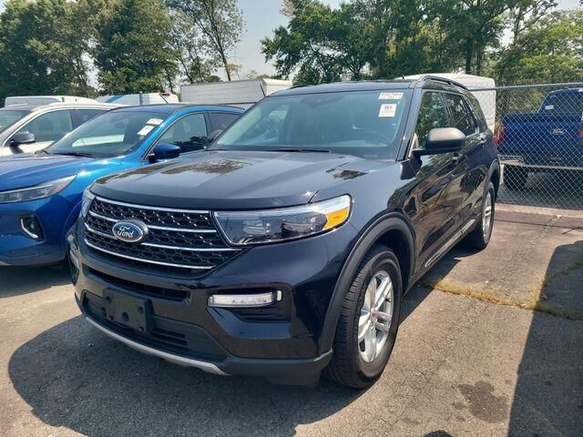 2023 Ford Explorer XLT — photo 1 of 26