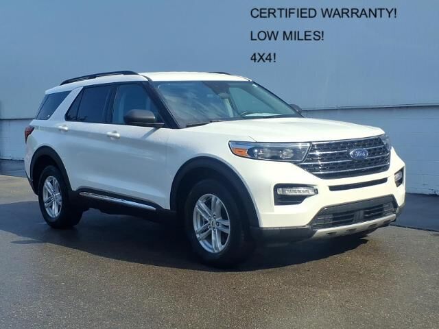 2024 Ford Explorer XLT — photo 1 of 13