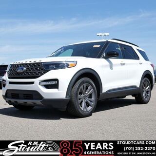 2024 Ford Explorer XLT — photo 1 of 26