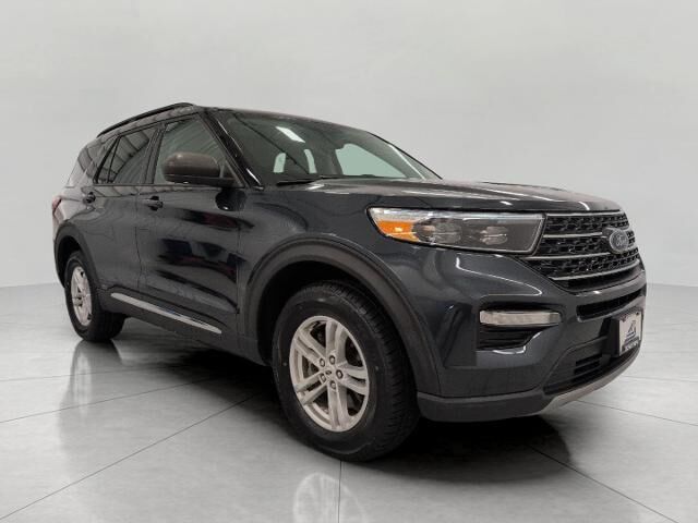 2024 Ford Explorer XLT — photo 1 of 12