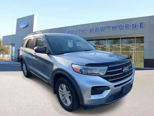 2020 Ford Explorer XLT — photo 1 of 37