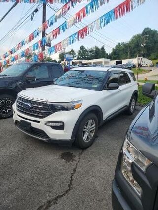 2021 Ford Explorer XLT — photo 1 of 2