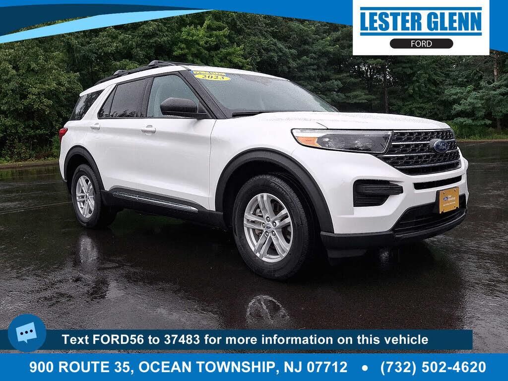 2023 Ford Explorer XLT — photo 1 of 1