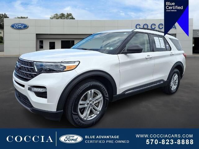 2023 Ford Explorer XLT — photo 1 of 26
