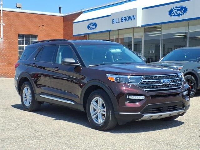 2023 Ford Explorer XLT — photo 1 of 26