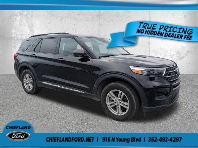 2023 Ford Explorer XLT — photo 1 of 39