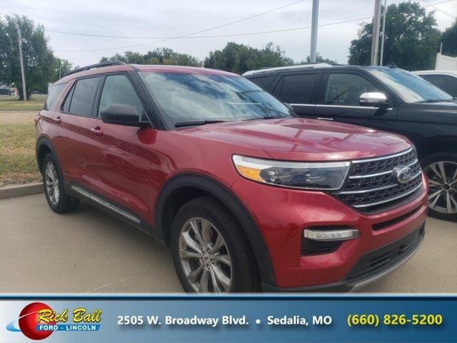 2023 Ford Explorer XLT — photo 1 of 26