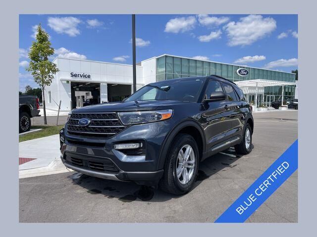 2023 Ford Explorer XLT — photo 1 of 26