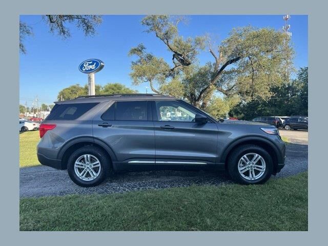 2024 Ford Explorer XLT