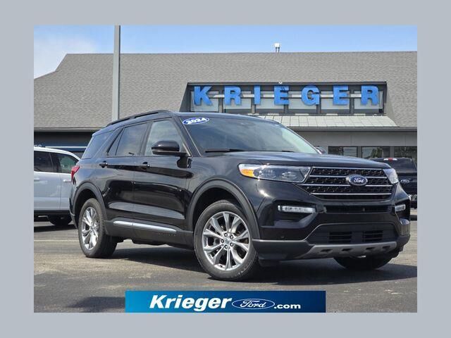 2024 Ford Explorer XLT — photo 1 of 13