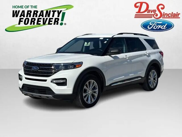 2024 Ford Explorer XLT — photo 1 of 13