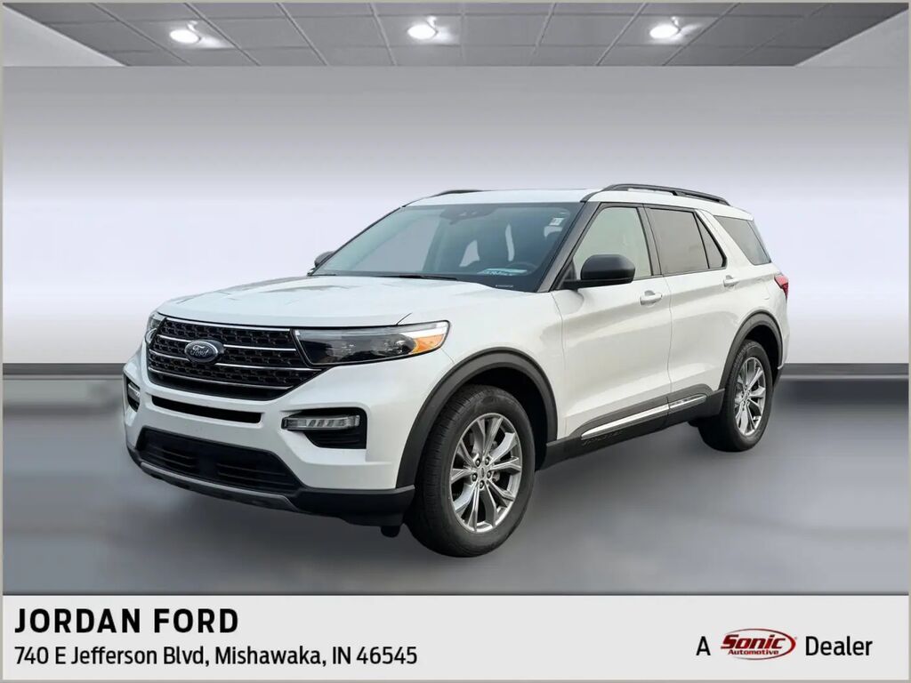 2020 Ford Explorer XLT — photo 1 of 37