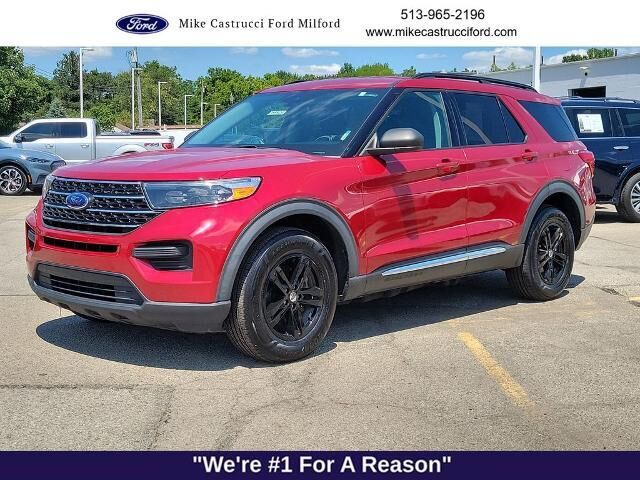 2021 Ford Explorer XLT — photo 1 of 39