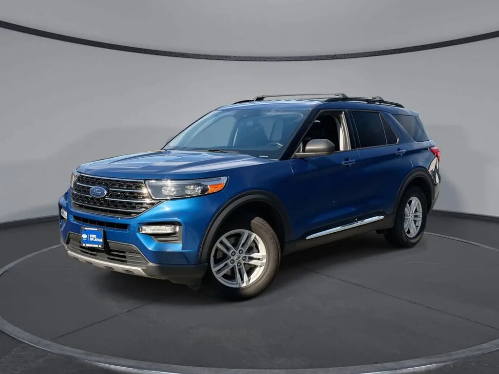 2021 Ford Explorer XLT — photo 1 of 13