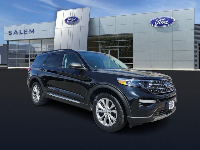 2022 Ford Explorer XLT — photo 1 of 26