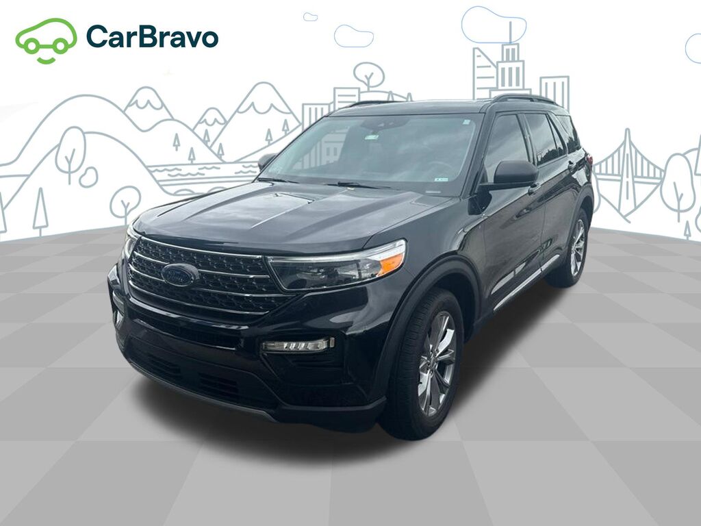 2022 Ford Explorer XLT — photo 1 of 5