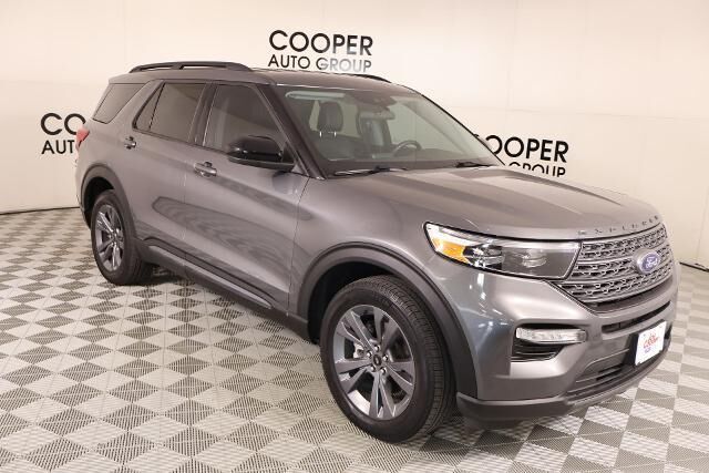 2023 Ford Explorer XLT — photo 1 of 13