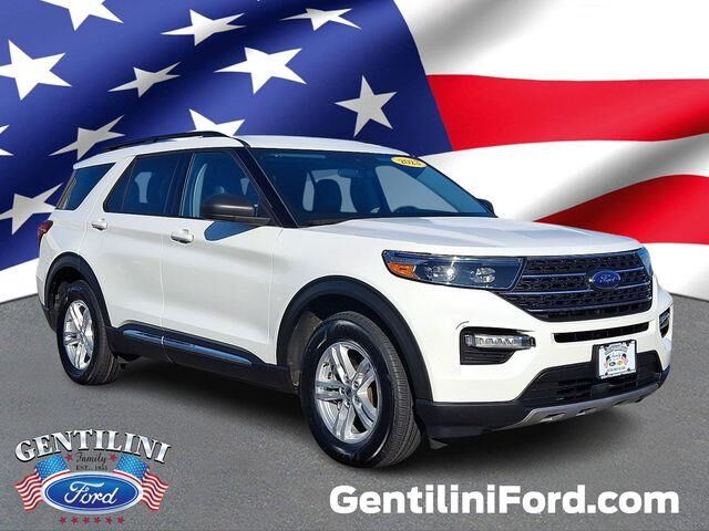 2023 Ford Explorer XLT — photo 1 of 26