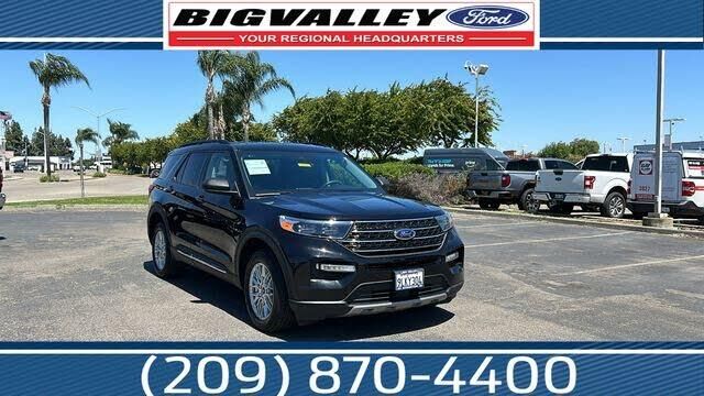 2023 Ford Explorer XLT — photo 1 of 2