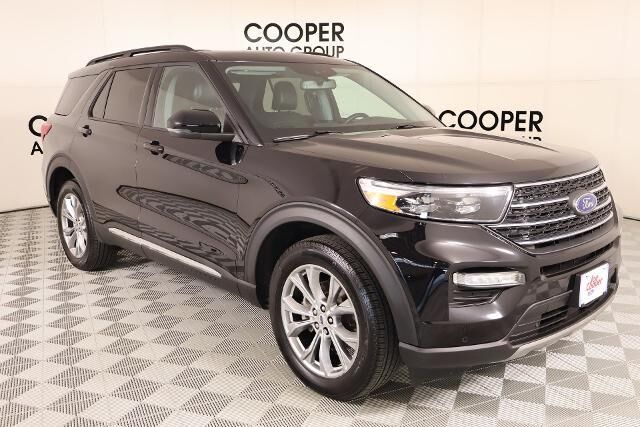 2024 Ford Explorer XLT — photo 1 of 13