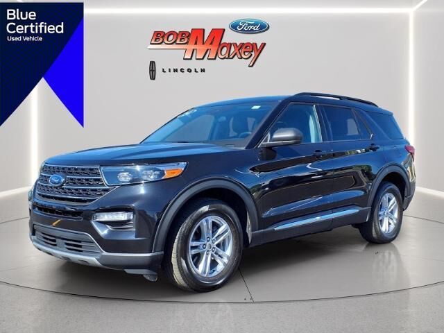 2024 Ford Explorer XLT — photo 1 of 25