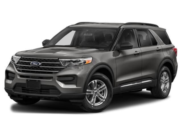 2020 Ford Explorer XLT — photo 1 of 4