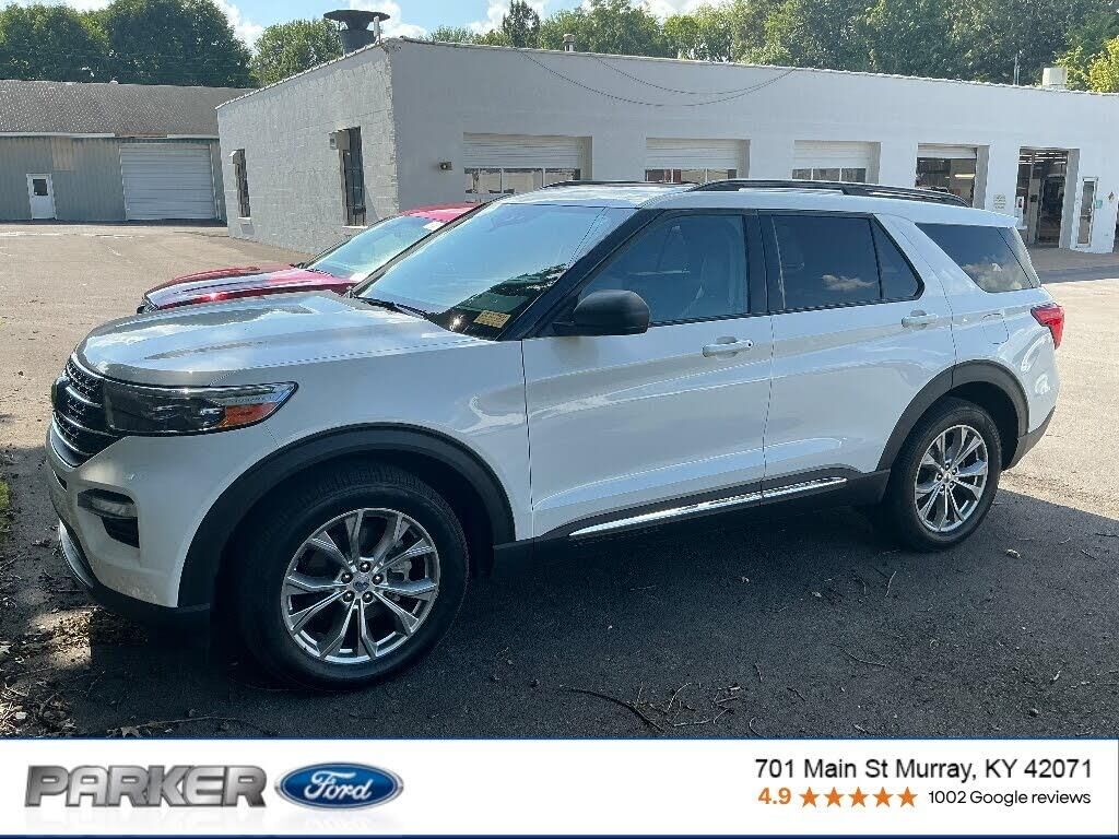 2022 Ford Explorer XLT — photo 1 of 1