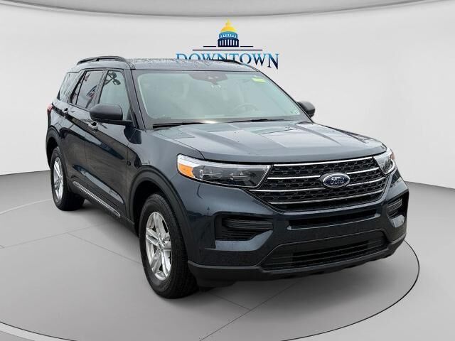 2023 Ford Explorer XLT — photo 1 of 26