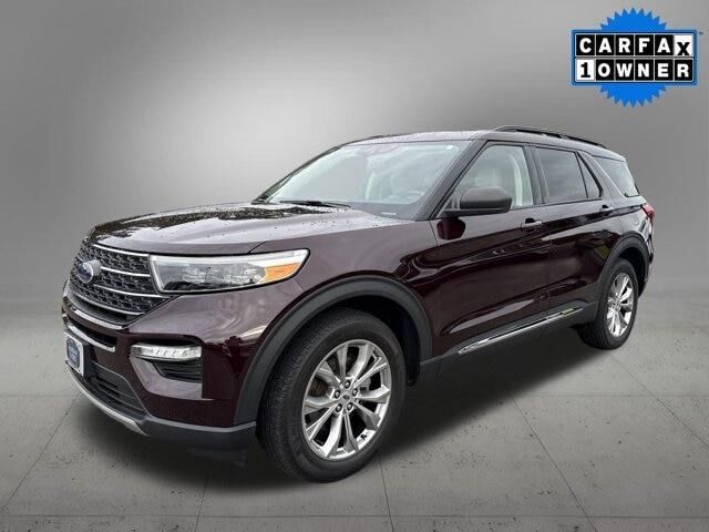 2023 Ford Explorer XLT — photo 1 of 13