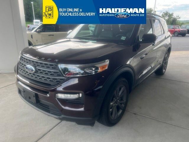 2023 Ford Explorer XLT — photo 1 of 28