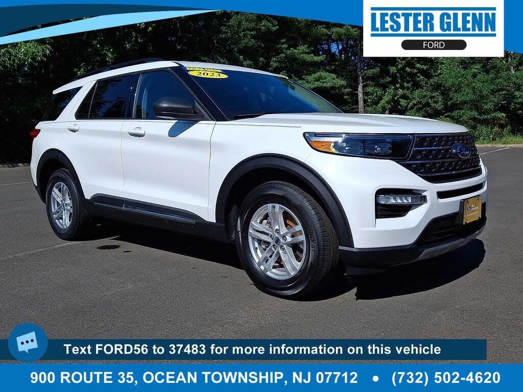2023 Ford Explorer XLT — photo 1 of 1