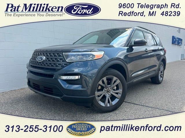 2023 Ford Explorer XLT — photo 1 of 13