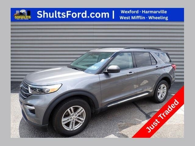 2023 Ford Explorer XLT — photo 1 of 12