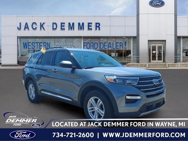 2024 Ford Explorer XLT — photo 1 of 39
