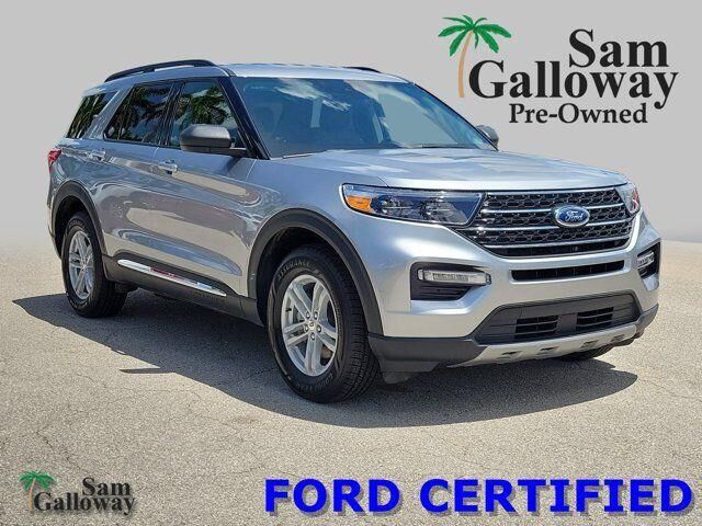 2024 Ford Explorer XLT — photo 1 of 13