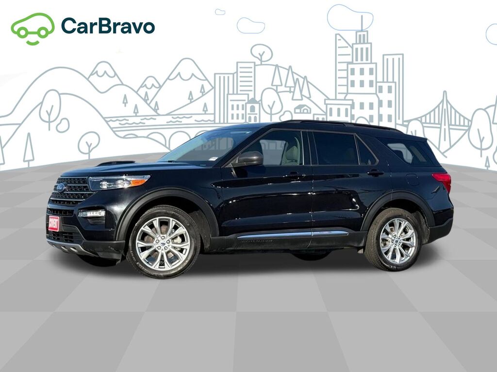 2024 Ford Explorer XLT — photo 1 of 7