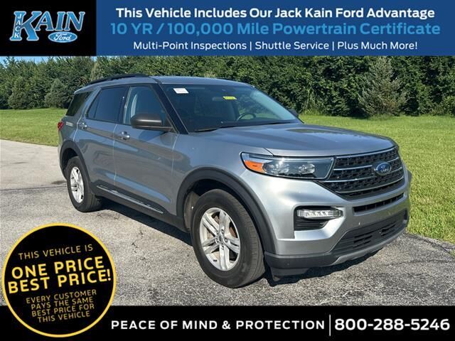 2024 Ford Explorer XLT — photo 1 of 11