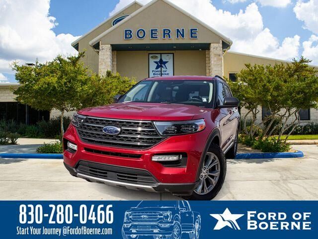 2020 Ford Explorer XLT — photo 1 of 13