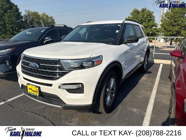 2020 Ford Explorer XLT — photo 1 of 5