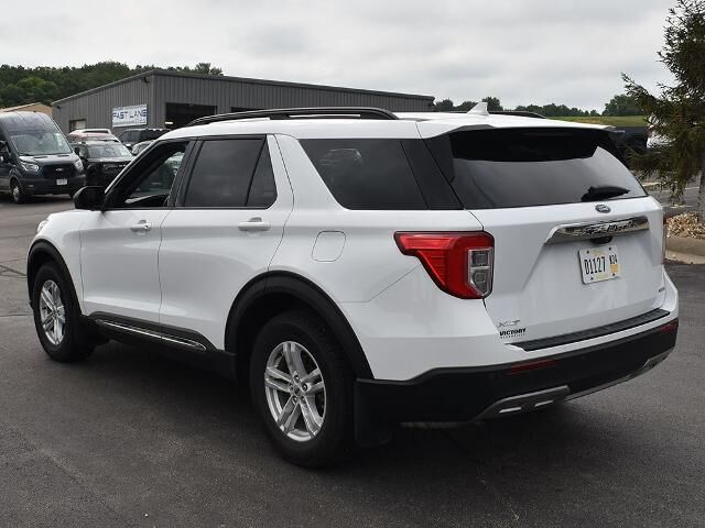 2020 Ford Explorer XLT — photo 1 of 29