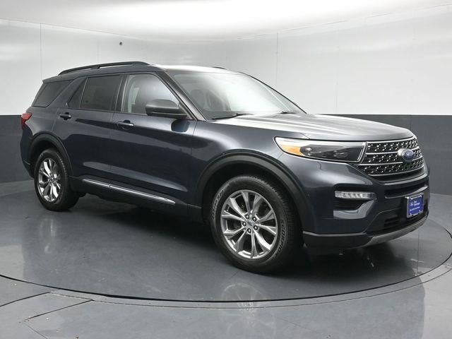 2022 Ford Explorer XLT — photo 1 of 28