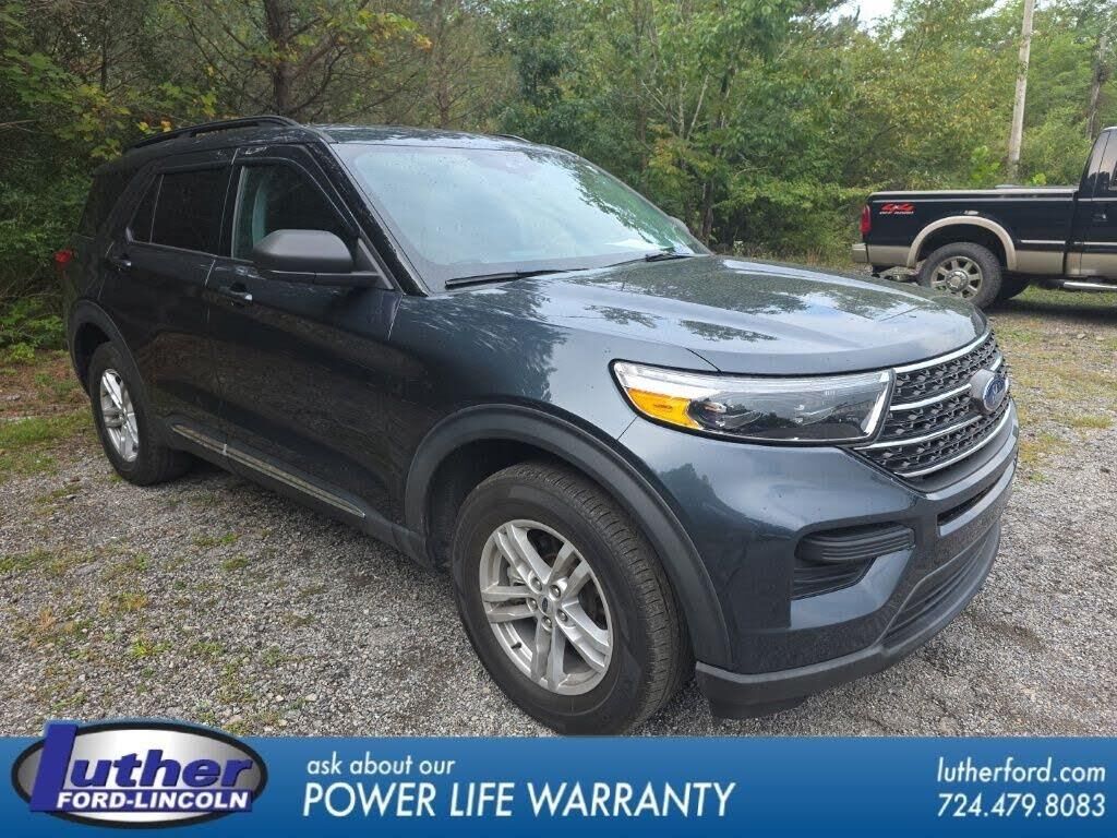 2022 Ford Explorer XLT — photo 1 of 1