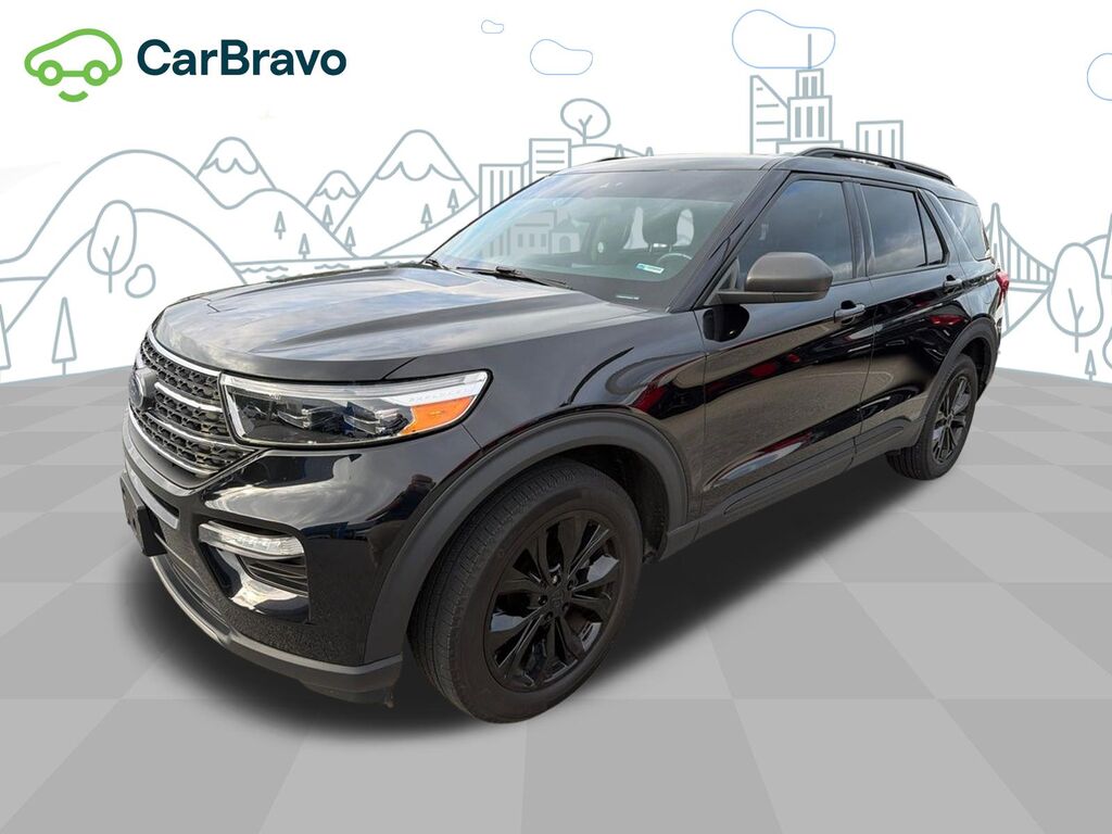 2023 Ford Explorer XLT — photo 1 of 6