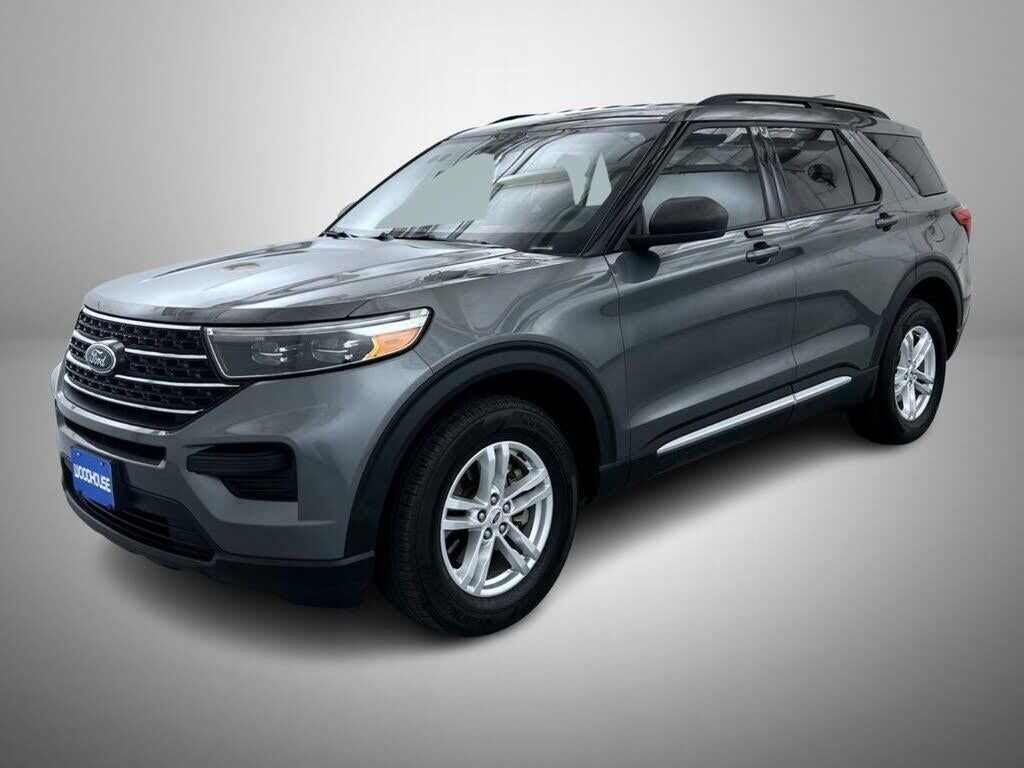 2023 Ford Explorer XLT — photo 1 of 1