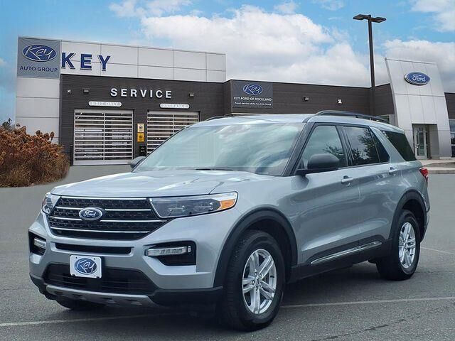 2023 Ford Explorer XLT — photo 1 of 2