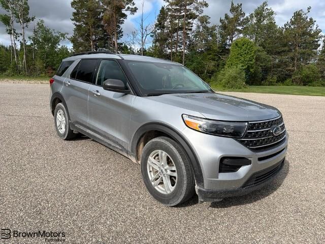 2023 Ford Explorer XLT — photo 1 of 26