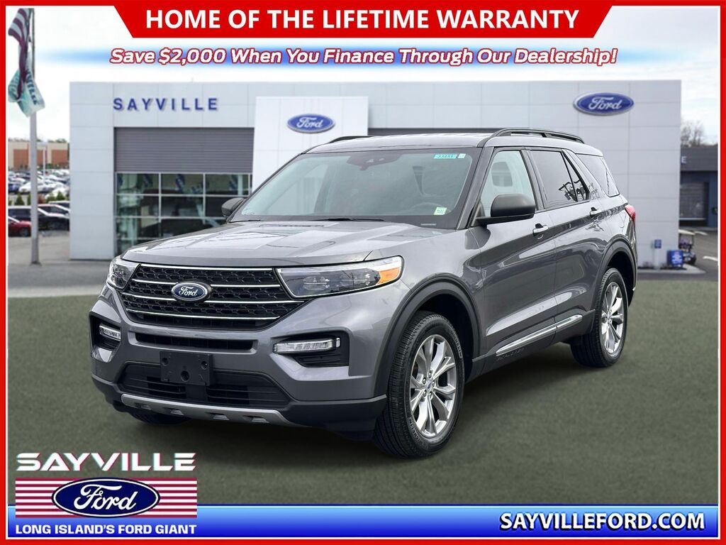 2023 Ford Explorer XLT — photo 1 of 14