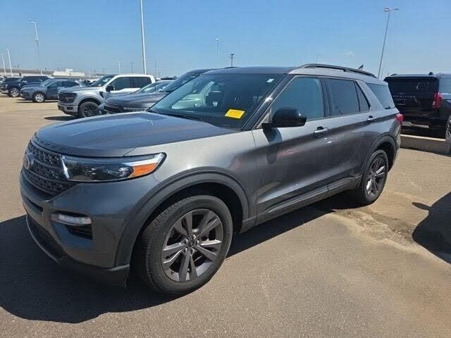 2024 Ford Explorer XLT — photo 1 of 1
