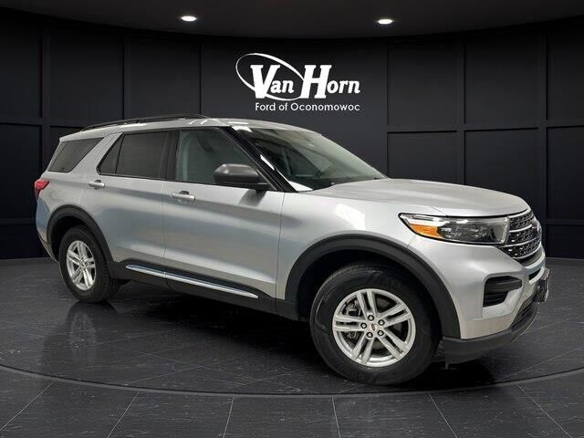 2024 Ford Explorer XLT — photo 1 of 26
