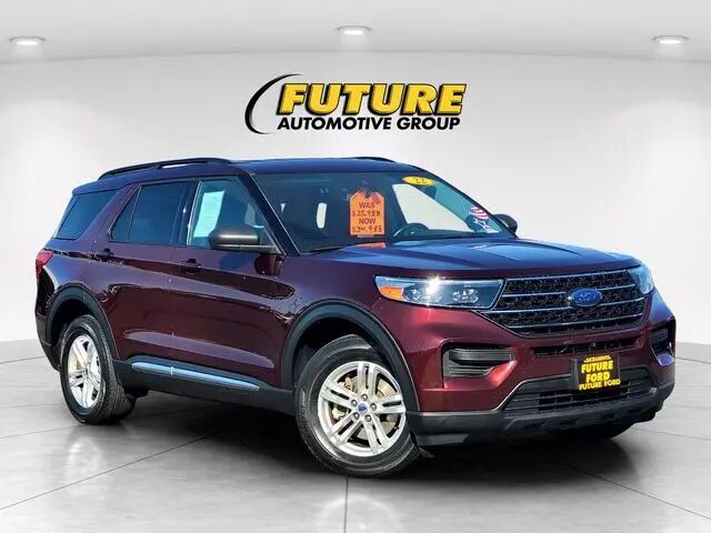 2022 Ford Explorer XLT — photo 1 of 52